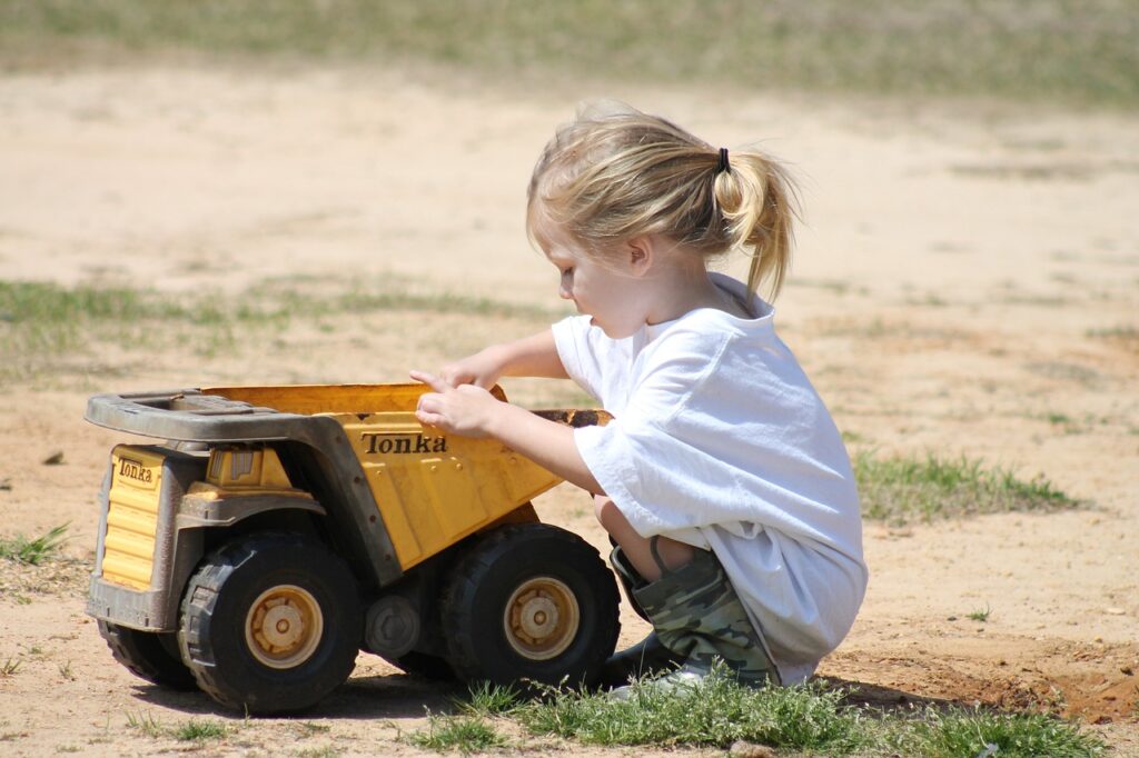 girl, child, playing-344328.jpg